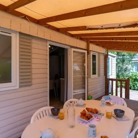 Кемпінг Mobil-home 4 Pers Avec Terrasse - Api-1-52-1607 *